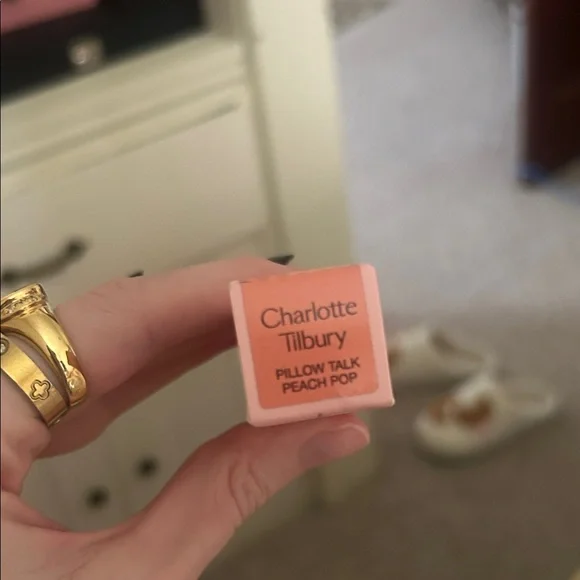 Charlotte Tilbury Pillow Talk Matte Blush Wand - Soft Pink - Picture 2 of 3